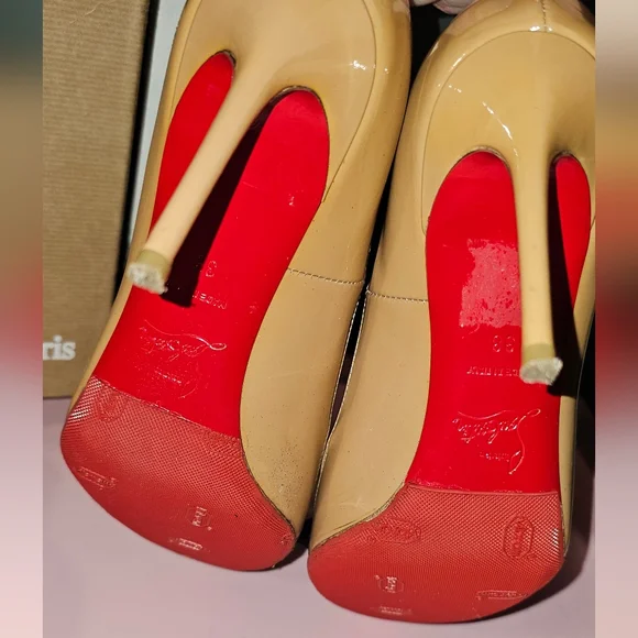 Christian Louboutin Tan Stiletto Heels with Bow Detail - Picture 6 of 9